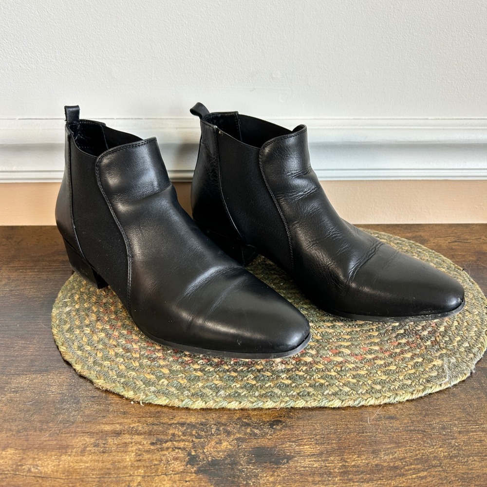 Aquatalia Made in Italy Black Leather Ankle Boots Heel Chelsea Style Point Toe